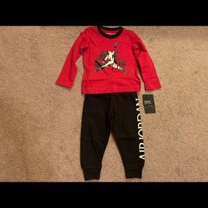 Brand New Jordan Boy’s 2pc Set....Size 2T or 3T